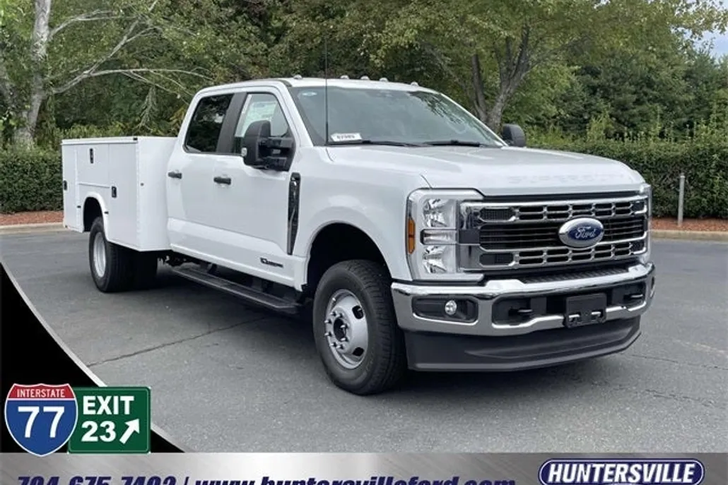 2025 Ford F-350 photo 1