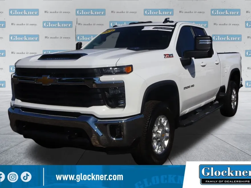 2024 Chevrolet Silverado 2500HD LT photo 1