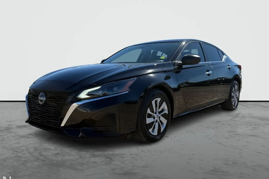 2025 Nissan Altima 2.5 S photo 1