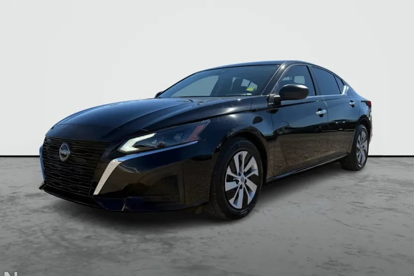 2025 Nissan Altima 2.5 S photo 1