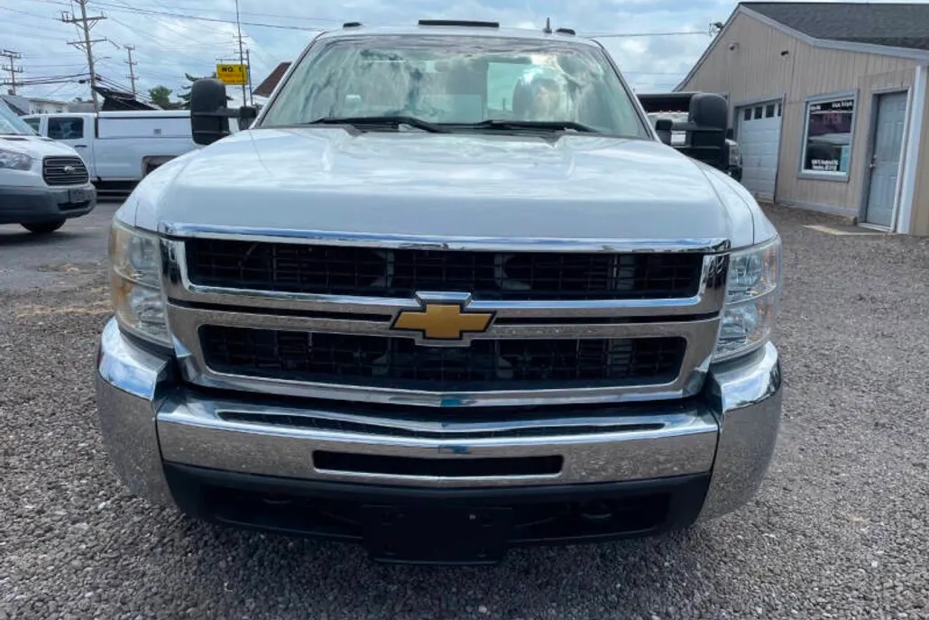 2009 Chevrolet Silverado 3500HD Work Truck photo 1