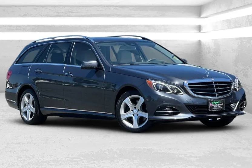 2015 Mercedes Benz E 350 photo 1