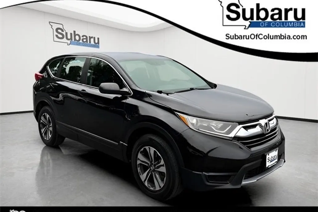 2017 Honda CR-V LX photo 1