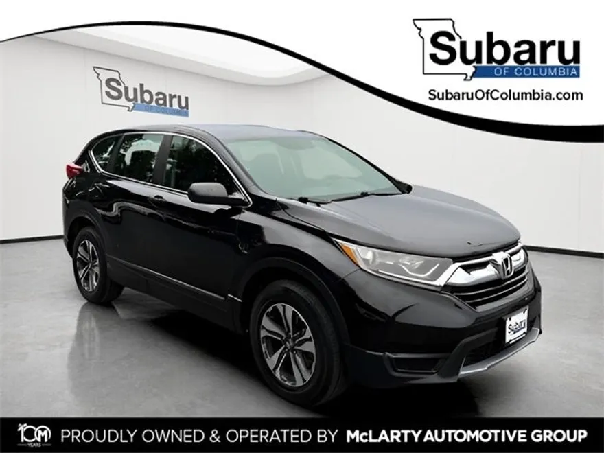 2017 Honda CR-V LX photo 1