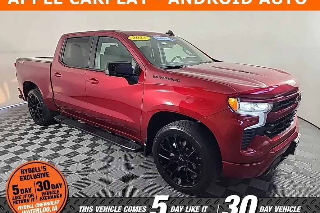 2023 Chevrolet Silverado 1500 RST photo 1