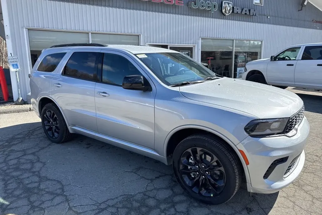 2025 Dodge Durango GT photo 1