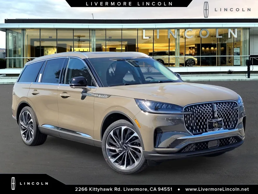 2025 Lincoln Aviator Reserve photo 1