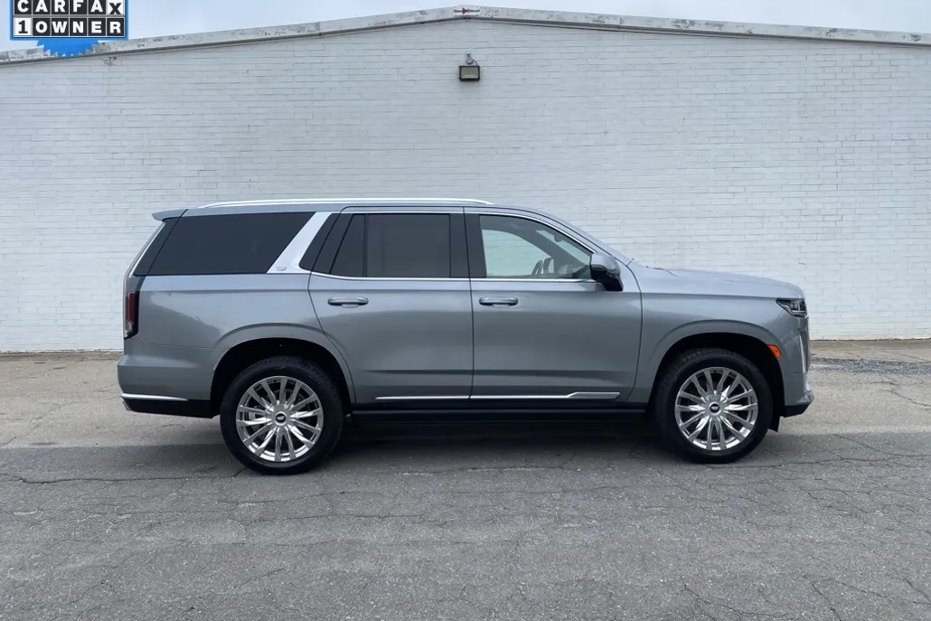 2023 Cadillac Escalade Premium Luxury photo 1