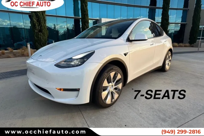 2022 Tesla Model Y Long Range photo 1