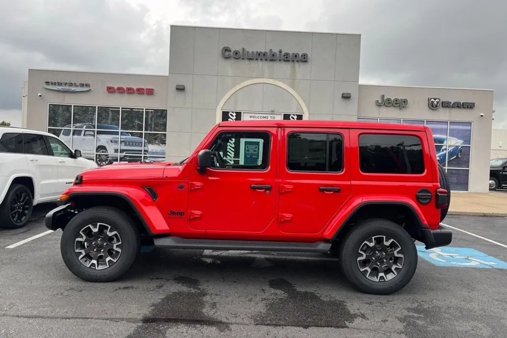 2025 Jeep Wrangler Sahara photo 1