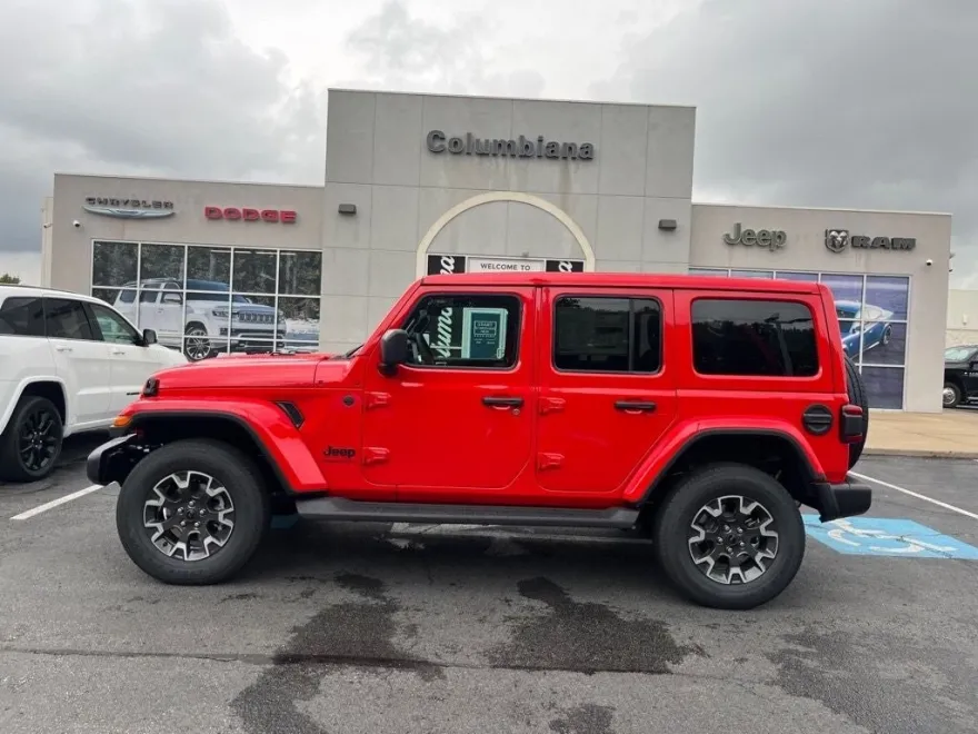 2025 Jeep Wrangler Sahara photo 1