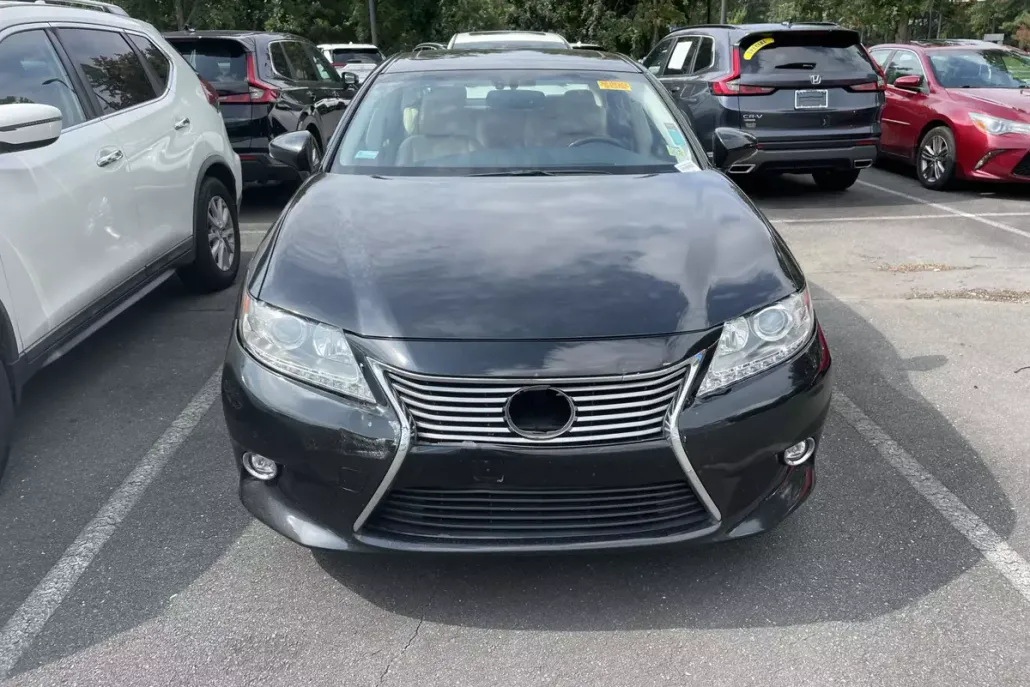 2014 Lexus ES 350 photo 1