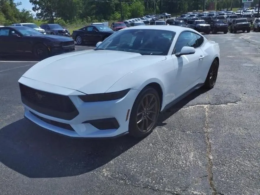 2025 Ford Mustang EcoBoost Premium photo 1