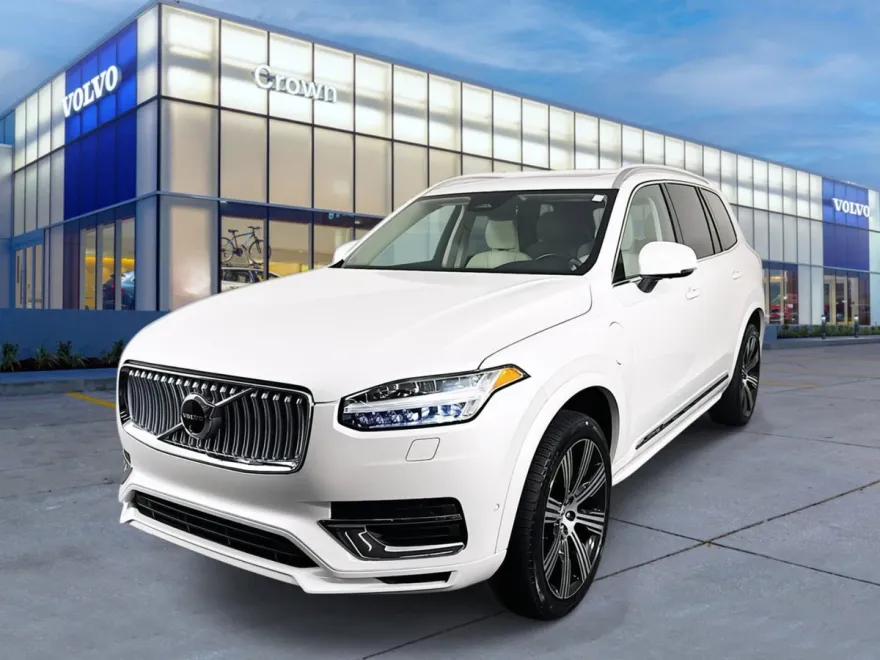 2023 Volvo XC90 Recharge Plus photo 1