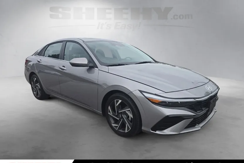 2025 Hyundai Elantra Limited photo 1