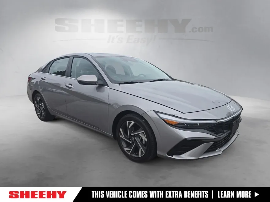 2025 Hyundai Elantra Limited photo 1