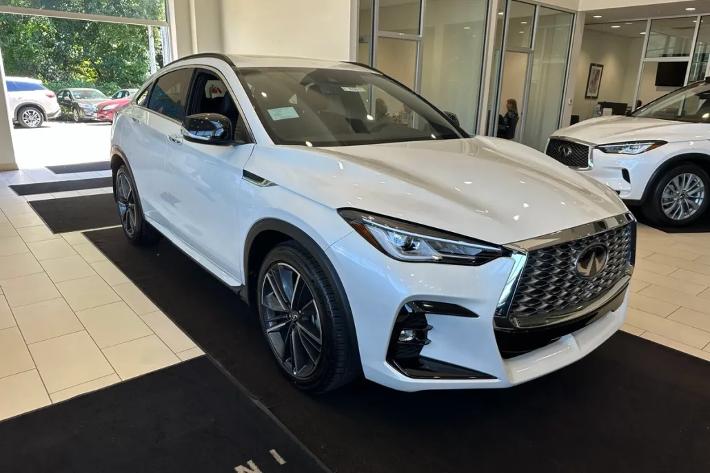 2025 Infiniti QX55 Luxe photo 1