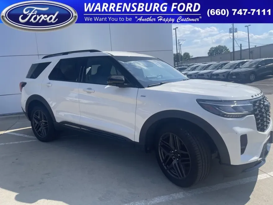 2025 Ford Explorer ST-Line photo 1