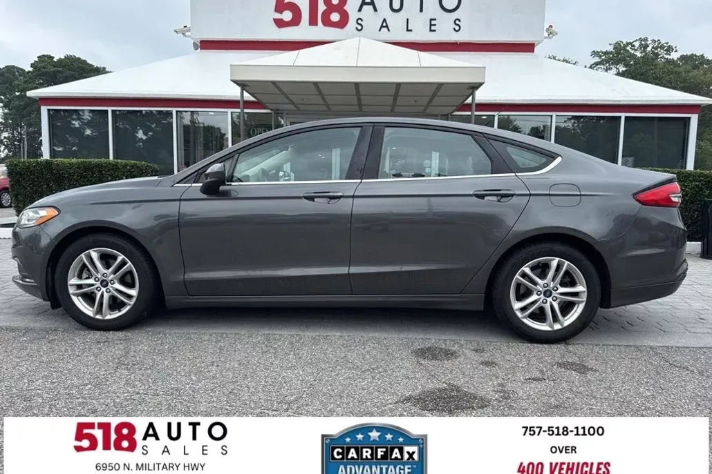 2018 Ford Fusion SE photo 1