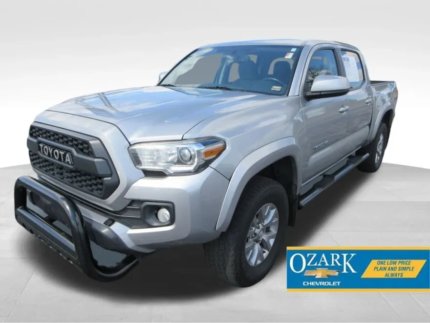 2016 Toyota Tacoma SR5 V6 photo 1
