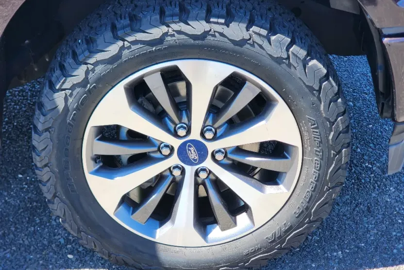 2020 Ford F-150 XL photo 1
