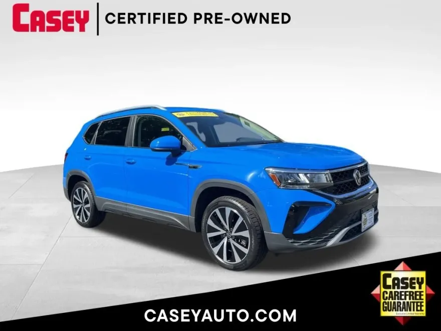 2022 Volkswagen Taos SE photo 1