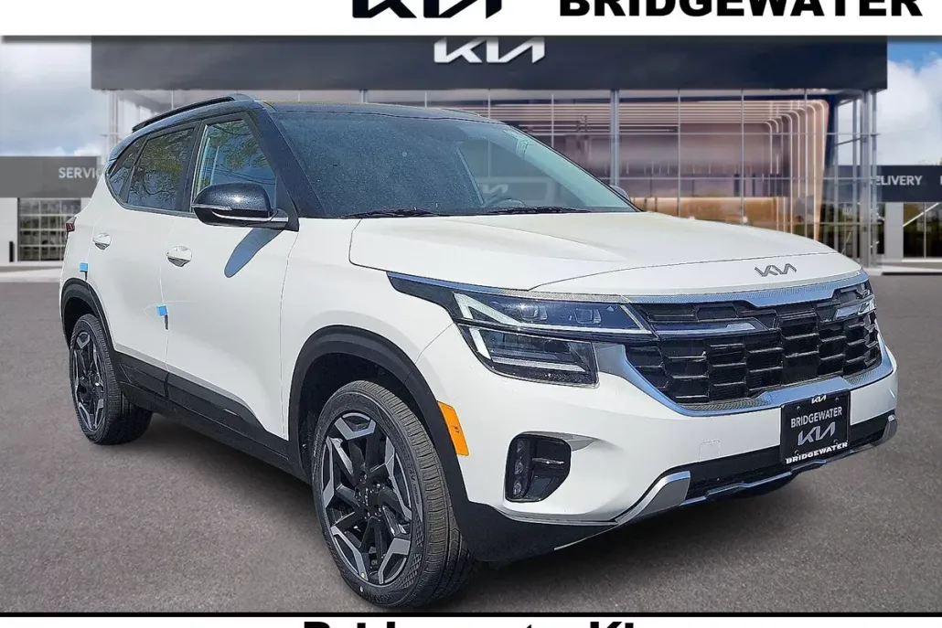 2025 Kia Seltos SX photo 1