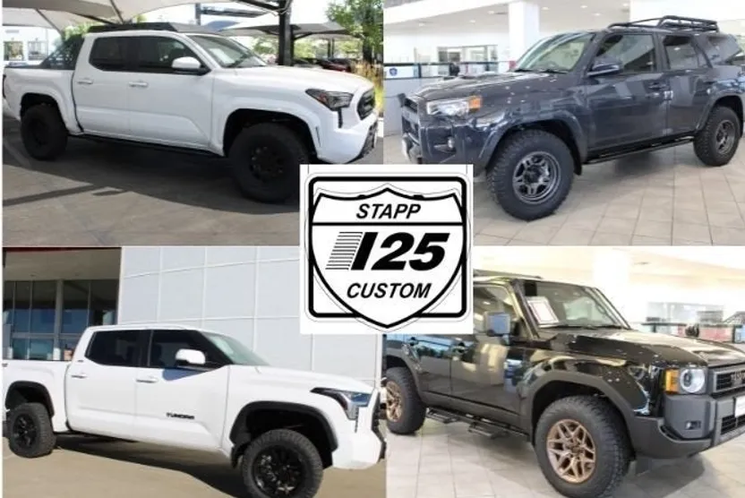 2025 Toyota Tacoma TRD Sport photo 1