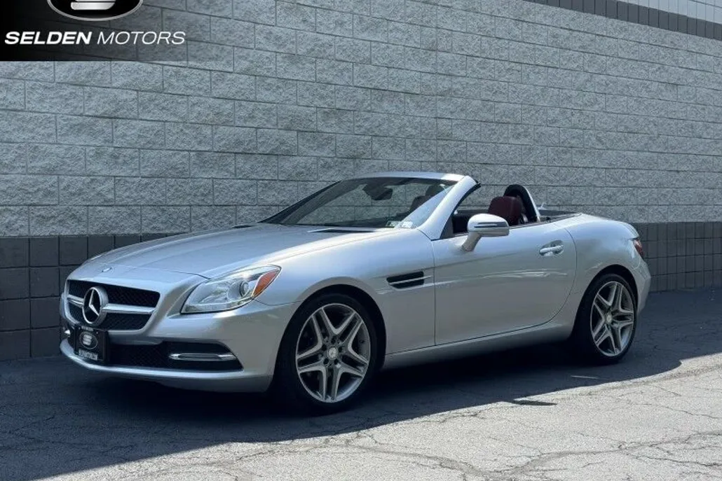 2013 Mercedes Benz SLK 250 photo 1