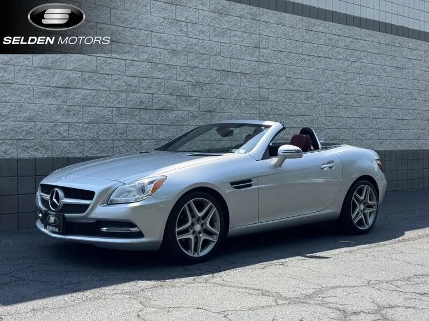 2013 Mercedes Benz SLK 250 photo 1