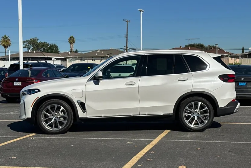 2025 Bmw X5 xDrive50e photo 1