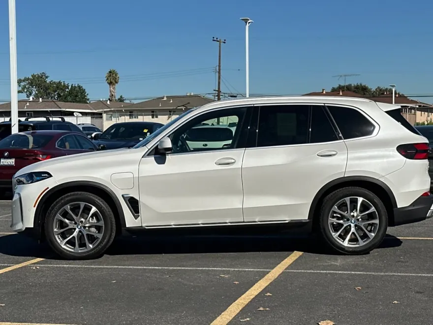 2025 Bmw X5 xDrive50e photo 1
