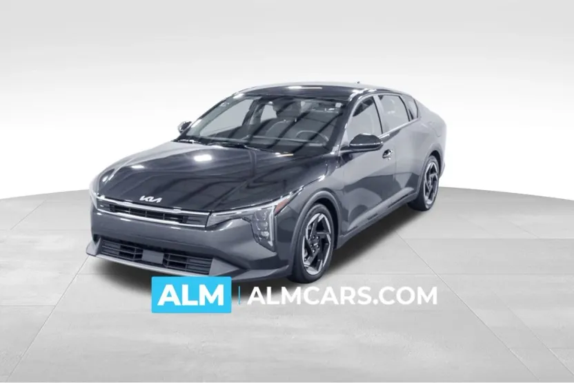 2025 Kia K4 EX photo 1