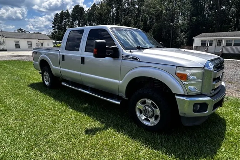 2016 Ford F-250 XLT photo 1