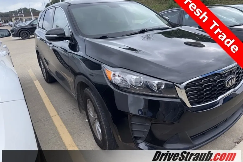 2020 Kia Sorento LX photo 1