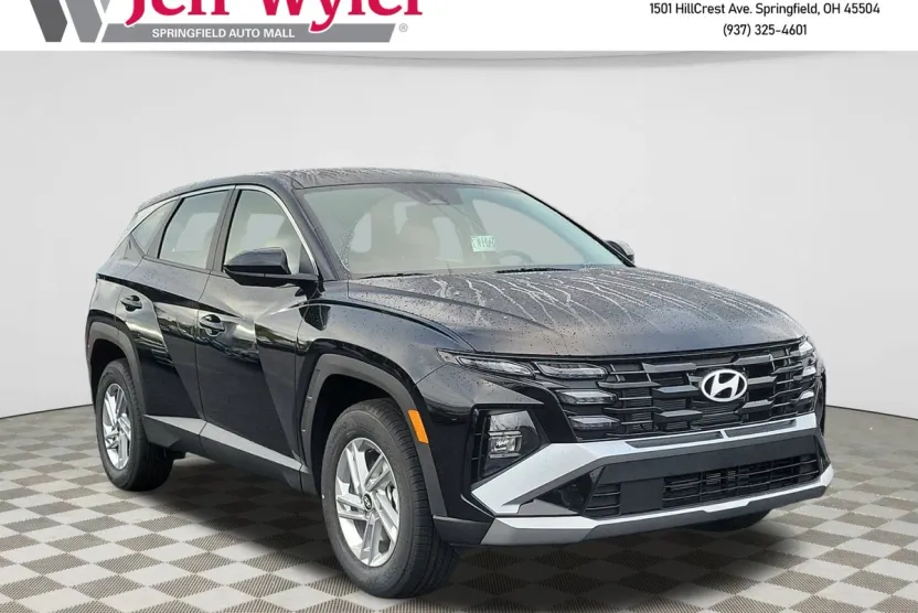 2025 Hyundai Tucson SE photo 1