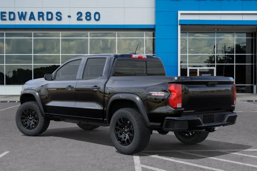 2026 Chevrolet Colorado Trail Boss photo 1