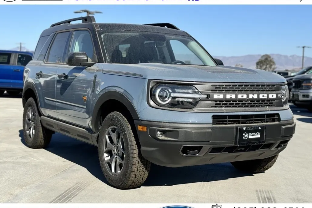 2024 Ford Bronco Sport Badlands photo 1