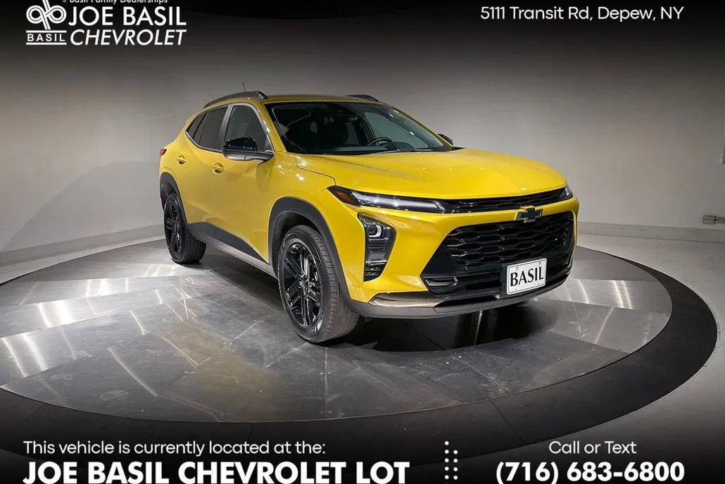 2024 Chevrolet Trax ACTIV photo 1