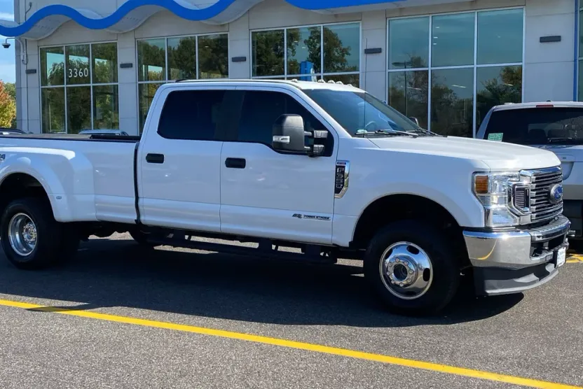 2020 Ford F-350 XL photo 1