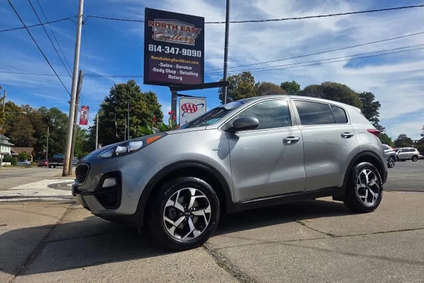 2021 Kia Sportage LX photo 1