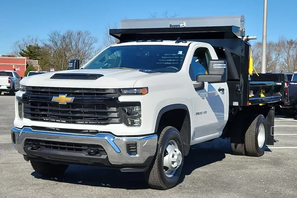 2024 Chevrolet Silverado 3500HD Work Truck photo 1