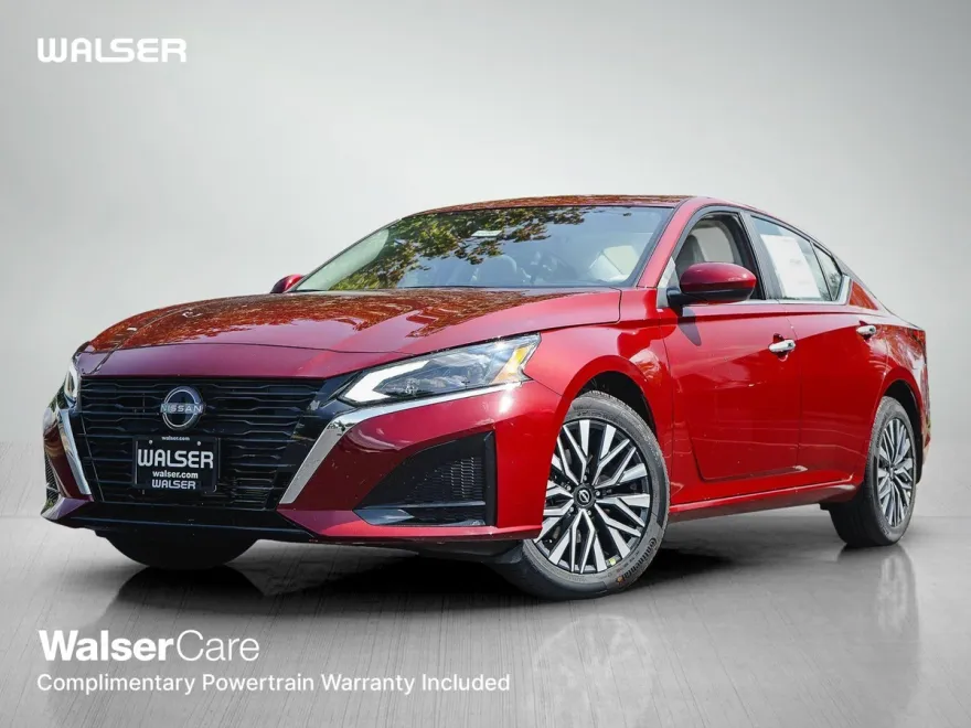 2025 Nissan Altima 2.5 SV photo 1