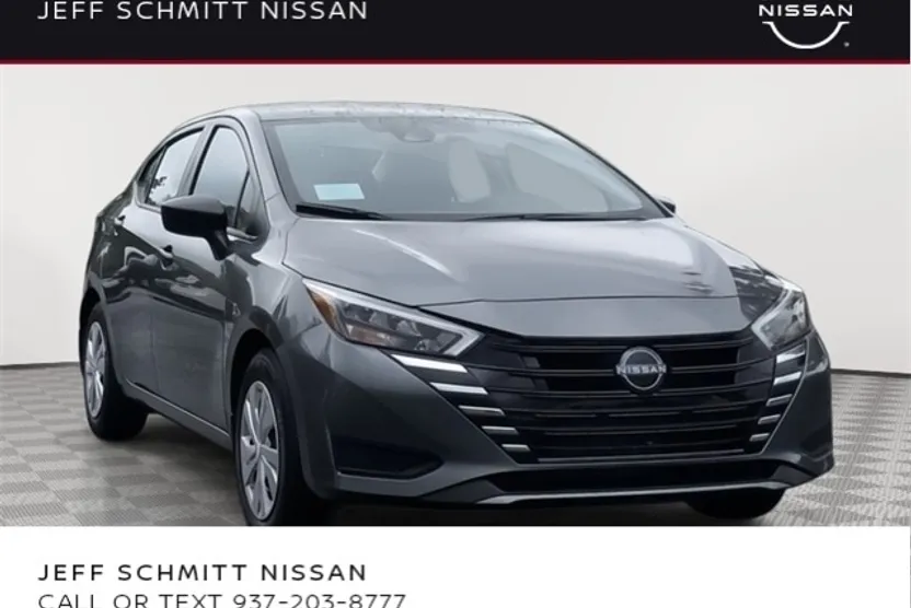 2025 Nissan Versa 1.6 S photo 1