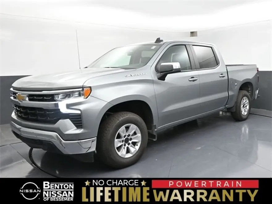 2025 Chevrolet Silverado 1500 LT photo 1