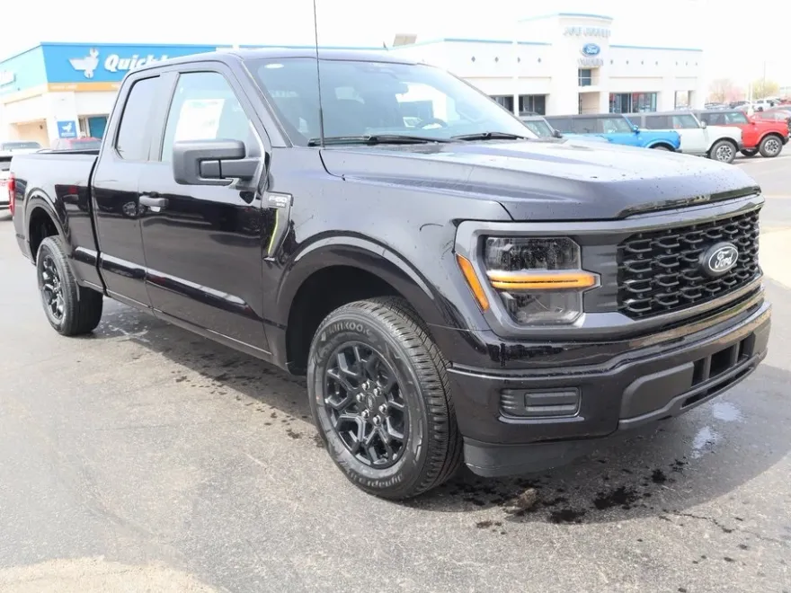 2025 Ford F-150 STX photo 1