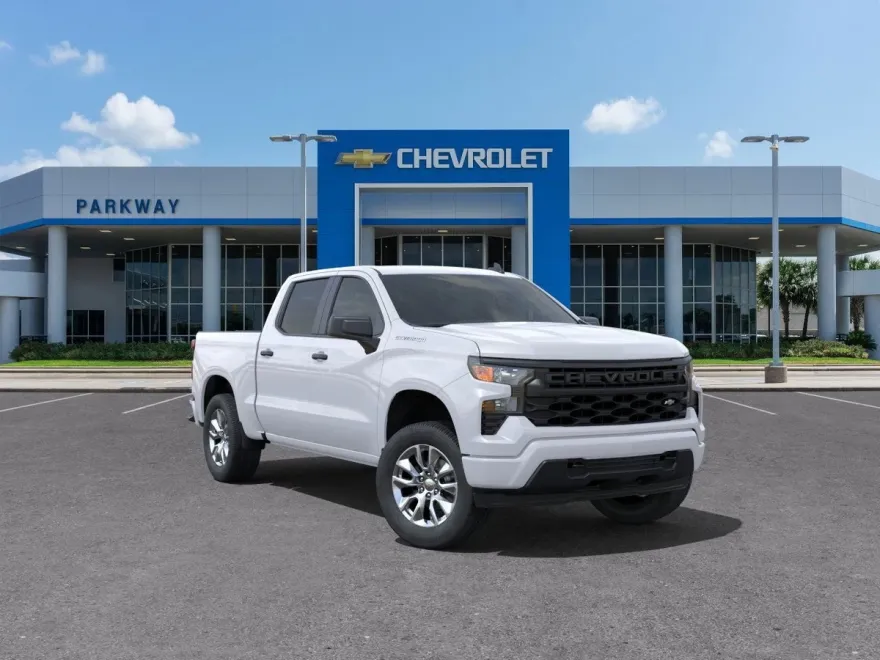 2025 Chevrolet Silverado Custom photo 1
