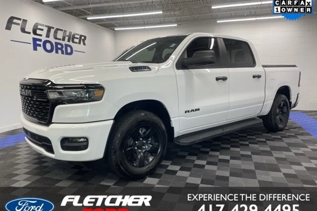 2025 Ram 1500 Tradesman photo 1