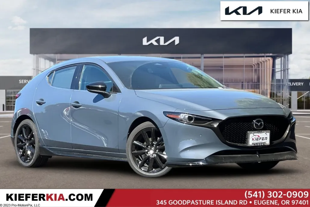 2024 Mazda Mazda3 Premium Plus photo 1