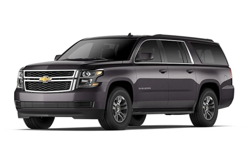 2017 Chevrolet Suburban LS photo 1